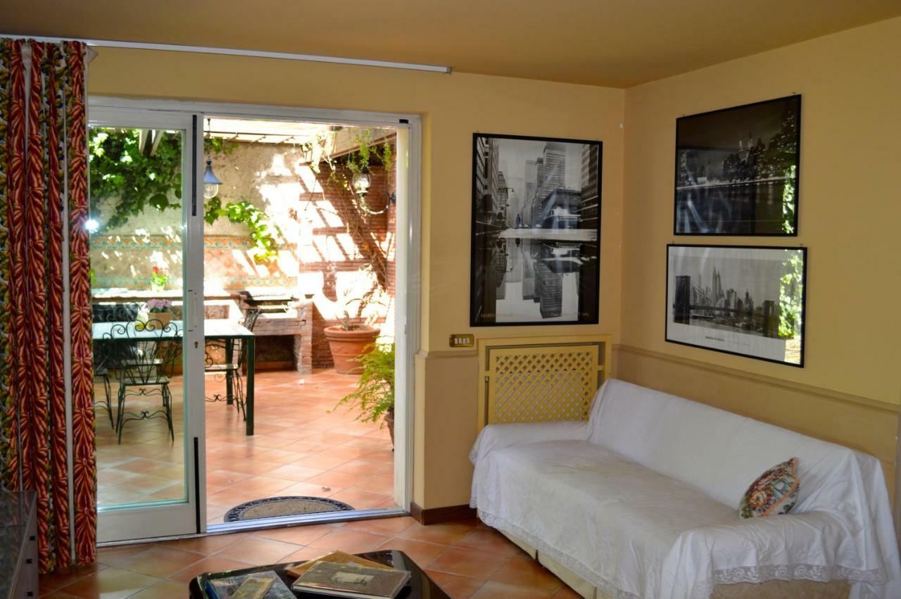 Casa Magnolia Apartamento Gravina di Catania Exterior foto